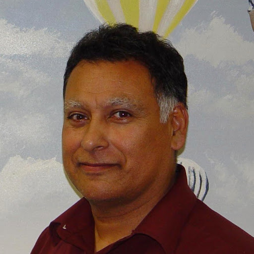 Victor Salinas Photo 27