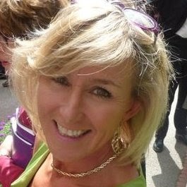 Debbie Owens Photo 7