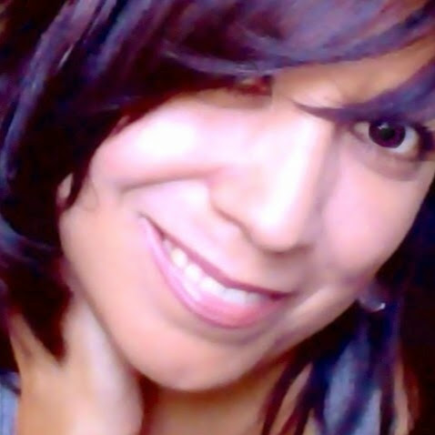 Ruth Alvarado Photo 12