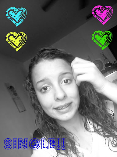 Hannah Lyons Photo 30