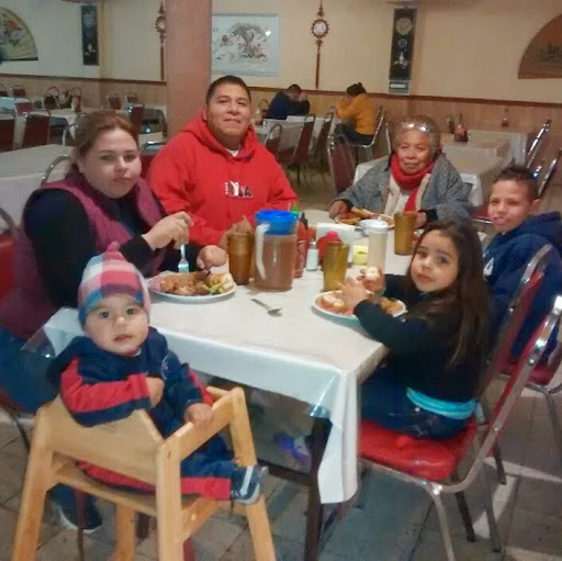 Victor Zepeda Photo 17