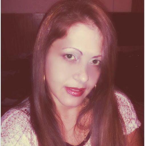 Janice Cruz Photo 15