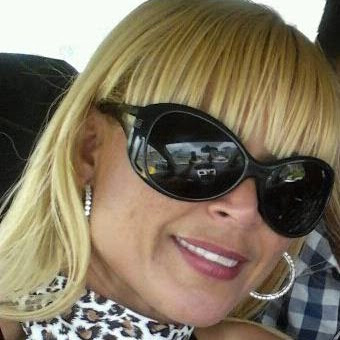 Carmen Valentin Photo 33