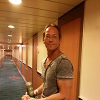 Duane Nicholson Photo 26