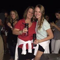 Kimberly Beck Photo 40