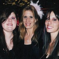 Stephanie Shirey Photo 15