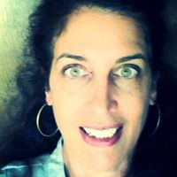 Teresa Gray Photo 13