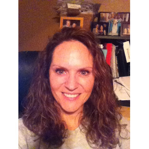 Michelle Goldberg Photo 38