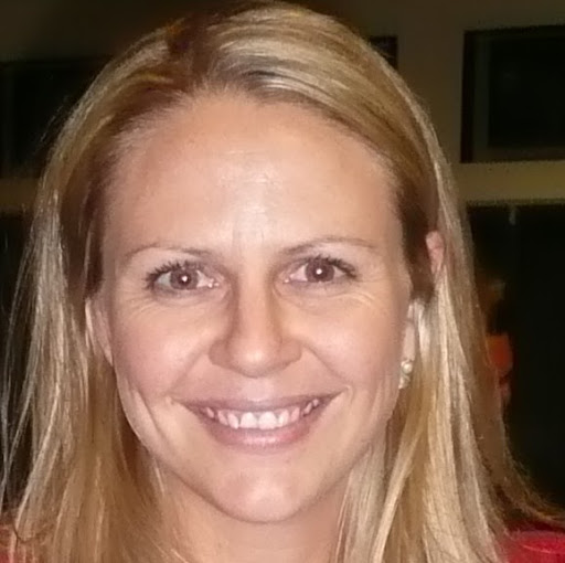 Rebecca Squires Photo 7