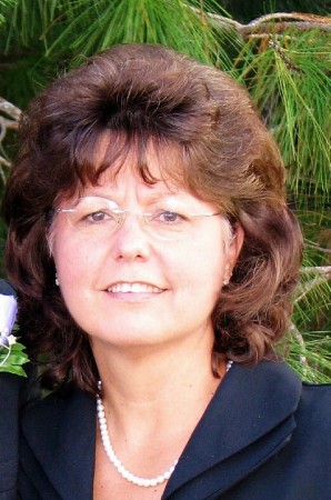 Robin Jones Photo 42