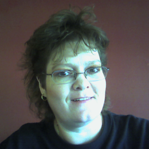 Jennifer Staley Photo 19