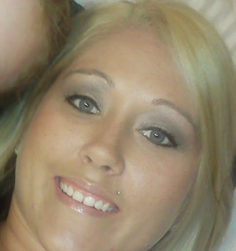 Alicia Price Photo 20