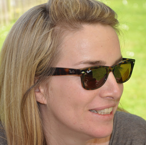 Sara Flanagan Photo 9