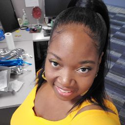 Crystal Mitchell Photo 30