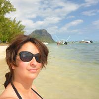 Julie Rodriguez Photo 18