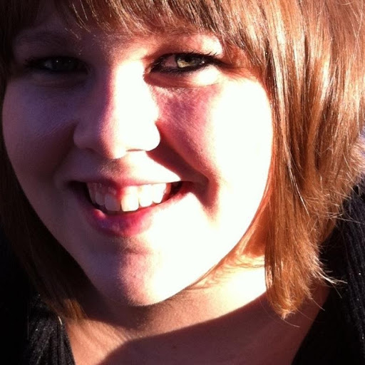 Allyson Bell Photo 19