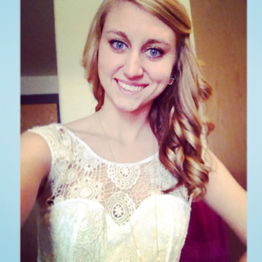 Alyssa Krause Photo 20