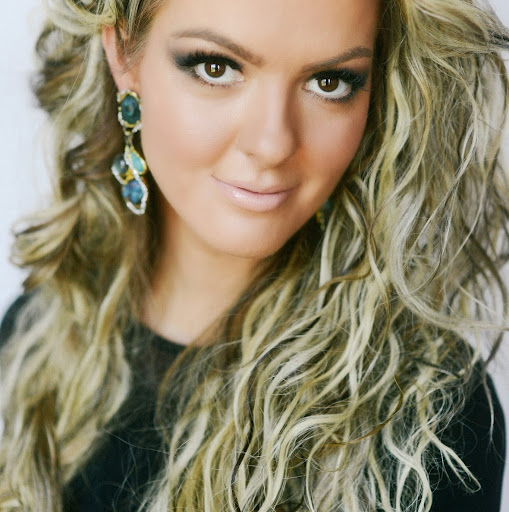 Vivian Johnson Photo 11