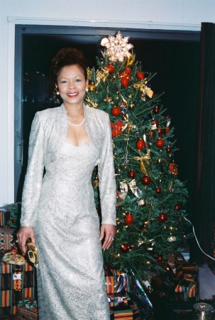Brenda Bell Photo 31
