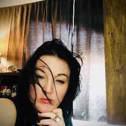 Angela Estes Photo 31