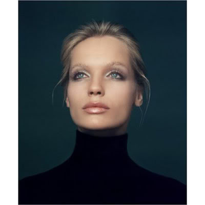 Victoria Van Photo 34