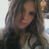 Sarah Chavez Photo 16