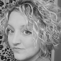 Selena Phillips Photo 22