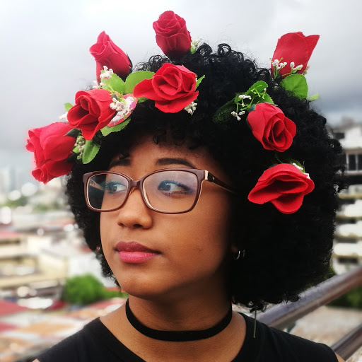 Eileen Cruz Photo 15