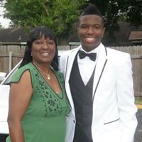 Duane Brown Photo 12