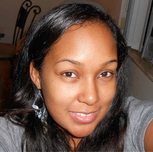 Dee Gregory Photo 8
