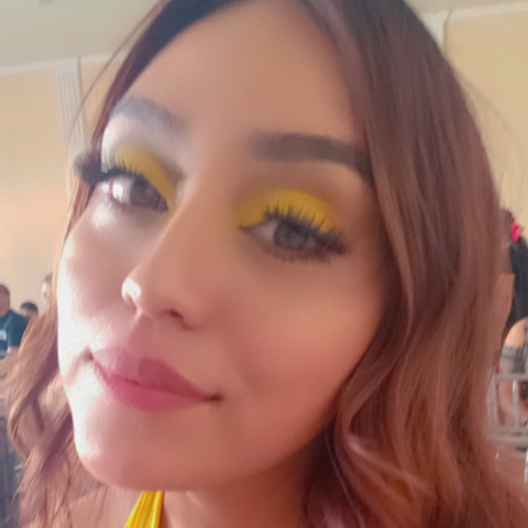 Stephanie Luna Photo 24