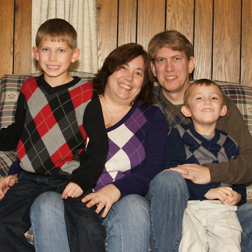 Kelly Wells Photo 34