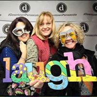 Lora Howell Photo 10