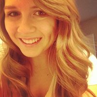 Hayley Wright Photo 21