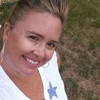 Emily Cochran Photo 14