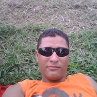 Robert Mata Photo 16