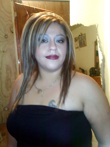 Suzanne Garcia Photo 28