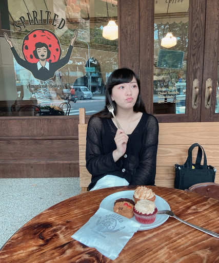 Marie Li Photo 5