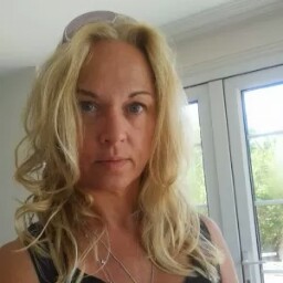 Lindsay Page Photo 32