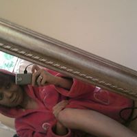 Julia Shannon Photo 38