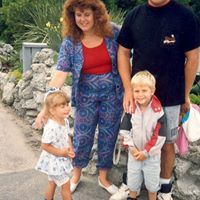 Kimberly Maynard Photo 32