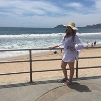 Janet Guzman Photo 29