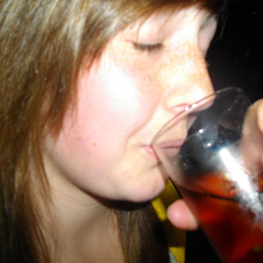 Amanda Oliver Photo 23