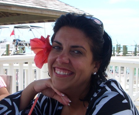 Ivette Gonzalez Photo 3