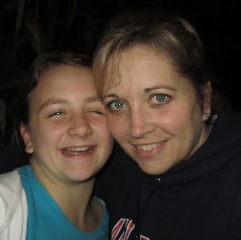 Nicole Ward Photo 4