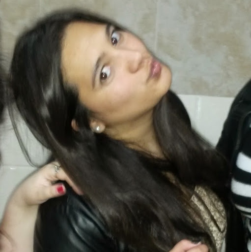 Carolina Castillo Photo 16