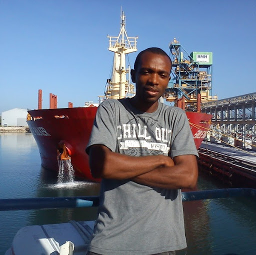 Kevin Roach Photo 22