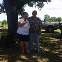 Stephanie Hallmark Photo 6