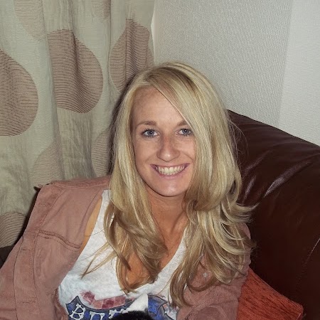 Michelle Wilkinson Photo 50