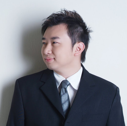 Andy Huang Photo 14